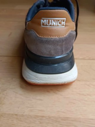 Zapatillas Munich Marrones y Grises