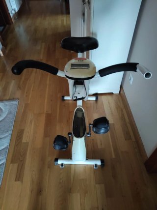 Bicicleta Estática Compacta Fitness