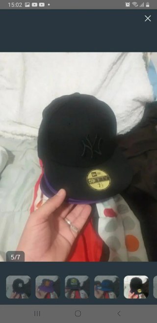 Gorra New Era NY Negra y Morada