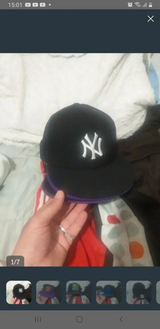 Gorra New Era NY Negra y Morada