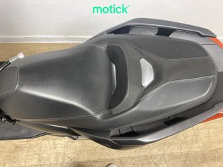 YAMAHA XMAX 125