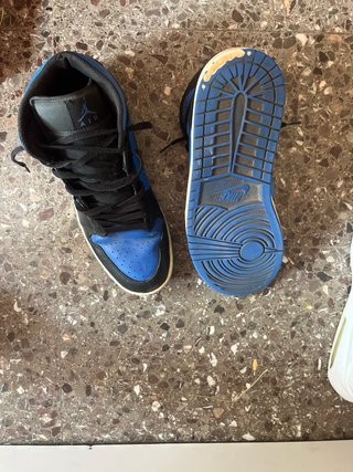 Air Jordan 1 Mid Negro/Azul