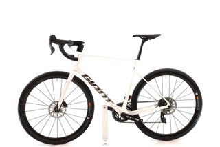 Bicicleta Giant Defy Advanced Pro 1 AXS 12V t.54 Reacondicionada