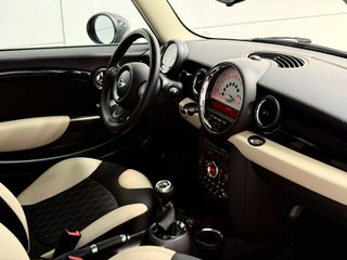 MINI CLUBMAN COOPER SD 143cv