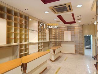 Local comercial en venta en Instituts - Universitat en Lleida