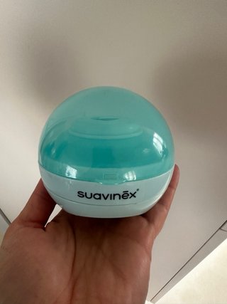 DOS Esterilizador de chupetes Suavinex UV
