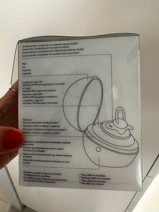 DOS Esterilizador de chupetes Suavinex UV