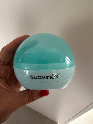 DOS Esterilizador de chupetes Suavinex UV