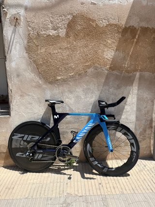 Bicicleta de Contrarreloj Canyon