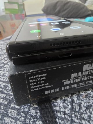 Samsung Galaxy Z Fold 3 5G Como Nuevo