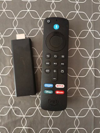 Lote TV Samsung, decodificador y Chromecast