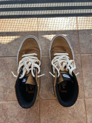 Zapatillas Vans Marrones y Negras