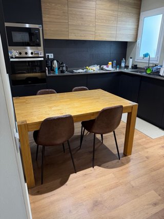 Mesa de comedor de madera 140cm
