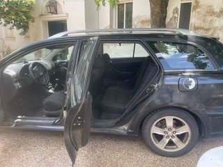Toyota Avensis 2002