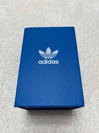 Reloj Adidas Dorado y Negro