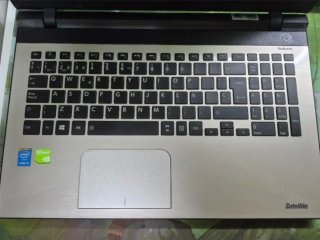 Toshiba Satellite i5 | SSD 1TB + HDD 1TB