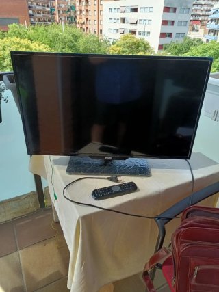 Televisor Philips Negro. 32"