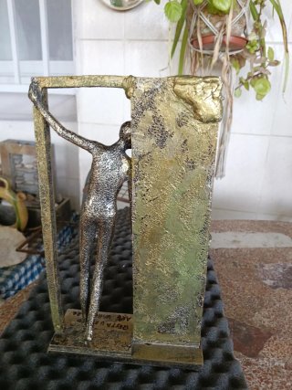 Escultura Puerta Abierta al Amor arte William