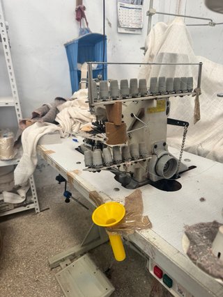 Máquina de coser Fomax para encintar