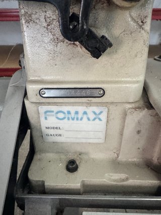 Máquina de coser Fomax para encintar