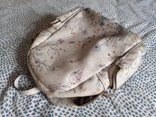 Bolso mochila estampado floral ajustable