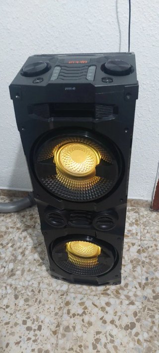 Torre de Sonido Grande y Potente POSS