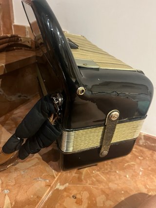 Acordeón Hohner Maestro II