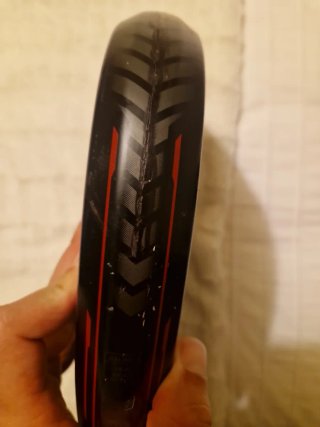 Pala pádel Adidas Metalbone Hard 2024