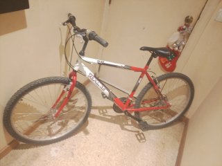Bicicleta de Montaña TOPBIKE Roja y Blanca