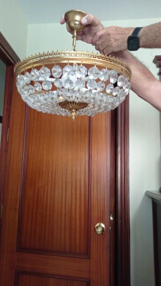 Lámpara de lágrimas dorada y cristal