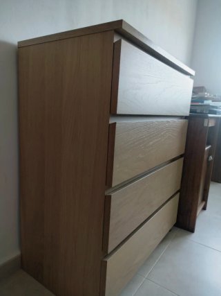 Cómoda de madera 4 cajones