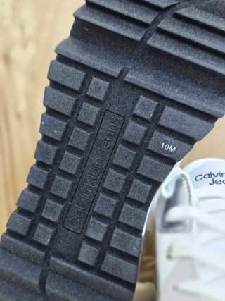 Zapatillas Calvin Klein Blancas y Plateadas