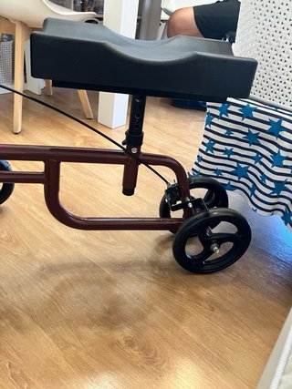 Patinete Andador Ortopédico con Cesta