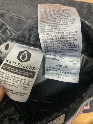 Levi's Engineered Jeans Negros Ajustados Elásticos