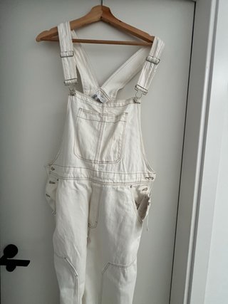 Mono Bershka blanco talla 40 sin estrenar