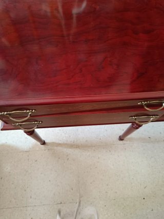 Cubertería completa con mueble