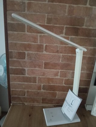 Lámpara LED Blanca Moderna