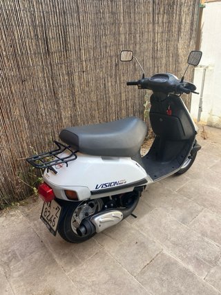 Honda Vision 75cc 2t