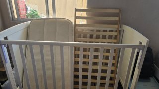 Cuna de madera