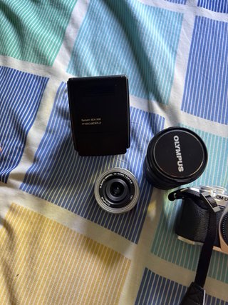 Cargador Olympus OMD EM10 Mark III