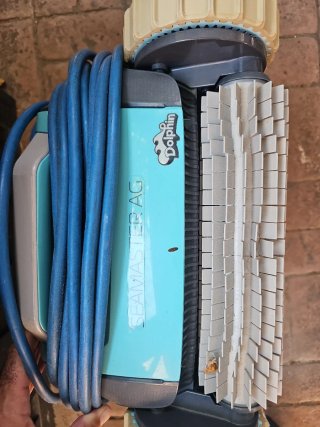 Robot Limpiafondos Dolphin
