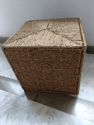 Cesta de junco Ikea cuadrada