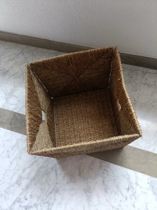 Cesta de junco Ikea cuadrada