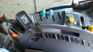 New Holland TS115a 6 Cilindros Turbo