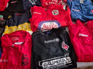 Lote 21 prendas deportivas