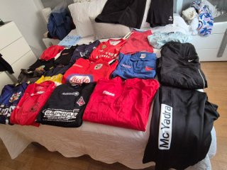 Lote 21 prendas deportivas