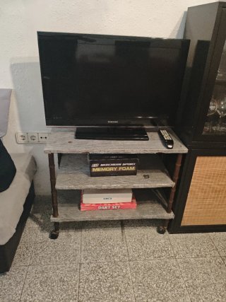 Samsung 37 Full HD TV