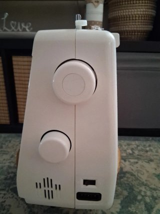 Máquina de coser Singer Edition