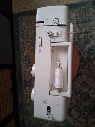 Máquina de coser Singer Edition