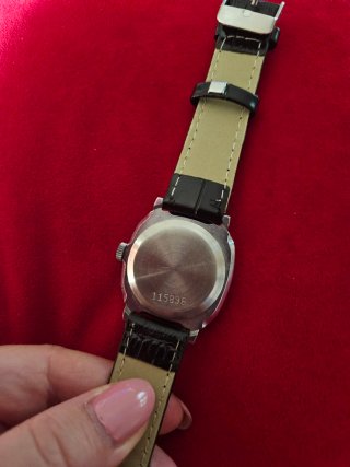 Orologio vintage russo Pobeda USSR